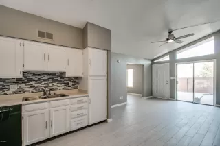 Photo #4: 6167511 Listing 