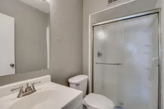 Photo #5: 6167511 Listing 