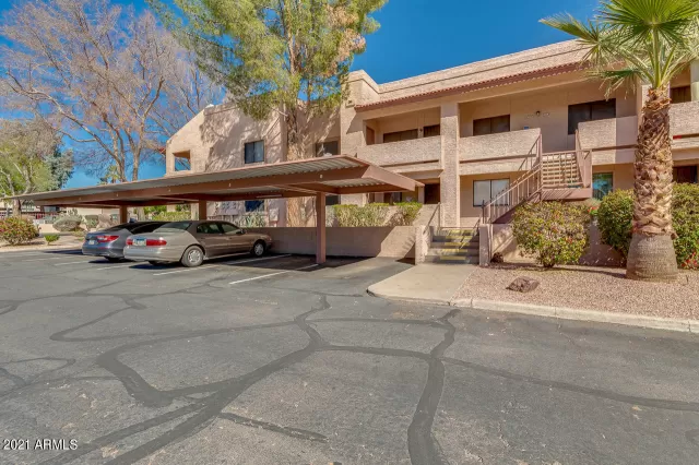 MLS: 6167742 Condo For Sale