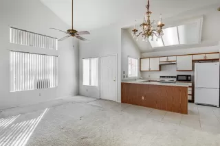 Photo #2: 6168084 Listing 