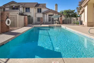 Photo #4: 6168084 Listing 