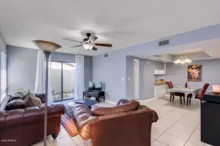 Photo #6: 6168153 Listing 