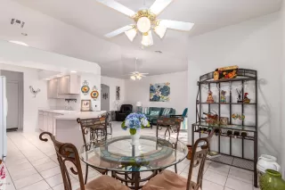 Photo #4: 6168228 Listing 