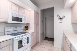 Photo #5: 6168228 Listing 