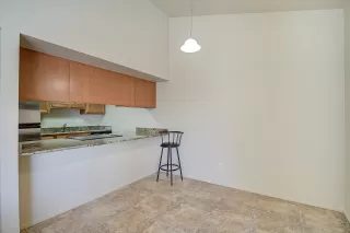 Photo #6: 6168250 Listing