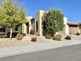 Photo #6: 6168320 Listing