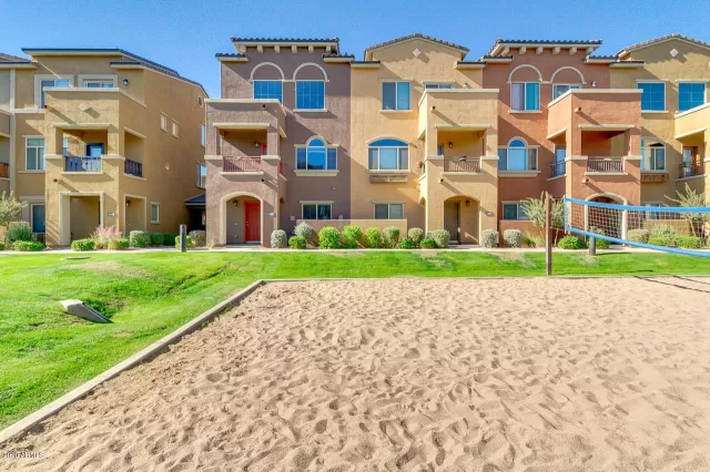 MLS: 6168458 Condo For Sale