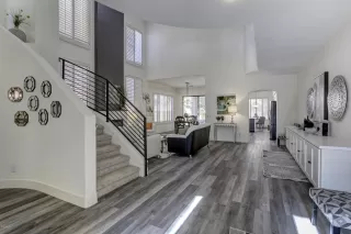 Photo #4: 6168551 Listing