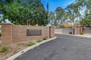 Photo #2: 6168868 Listing 