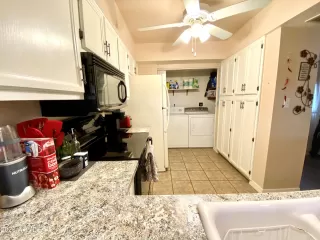 Photo #2: 6169170 Listing