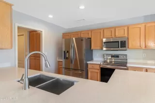 Photo #5: 6169242 Listing 