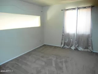 Photo #3: 6169392 Listing