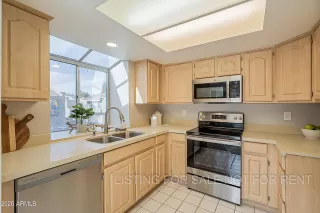 Photo #2: 6169442 Listing