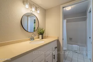 Photo #3: 6169442 Listing