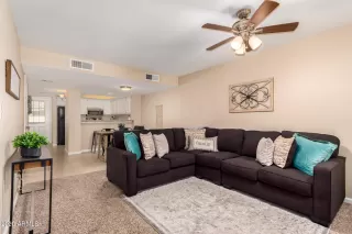 Photo #3: 6169582 Listing 