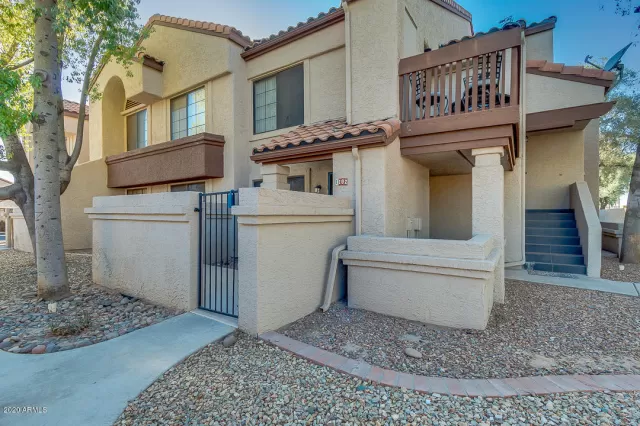 MLS: 6169621 Condo For Sale