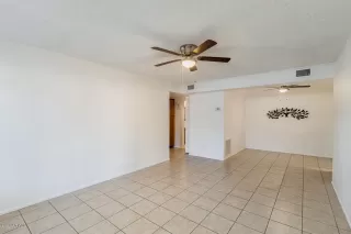 Photo #5: 6169621 Listing