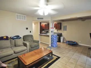 Photo #6: 6169673 Listing