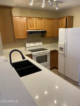 Photo #3: 6169765 Listing
