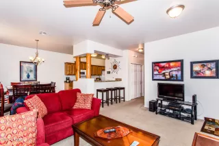Photo #6: 6169796 Listing 