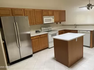 Photo #3: 6169842 Listing