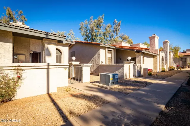 MLS: 6169908 Condo For Sale