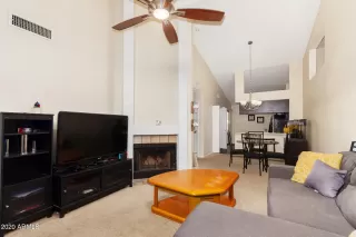 Photo #5: 6169908 Listing