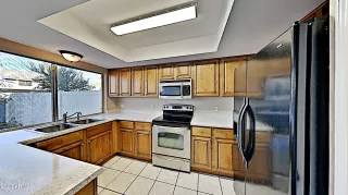 Photo #3: 6169928 Listing