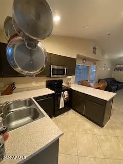 Photo #2: 6169951 Listing