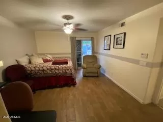 Photo #4: 6169951 Listing