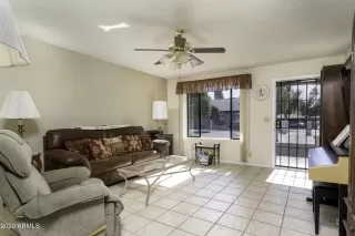 Photo #3: 6169985 Listing