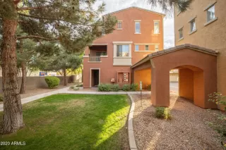 Photo #2: 6170077 Listing 