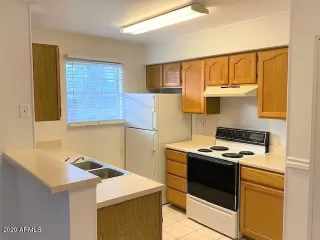 Photo #4: 6170097 Listing 