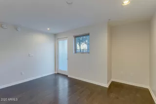 Photo #4: 6170298 Listing