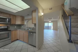 Photo #2: 6170392 Listing