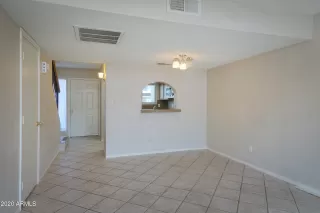 Photo #6: 6170392 Listing