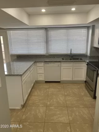 Photo #3: 6170409 Listing 