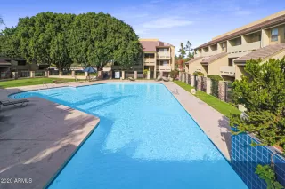 Photo #3: 6170486 Listing