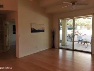 Photo #5: 6170602 Listing