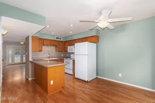 Photo #3: 6170685 Listing