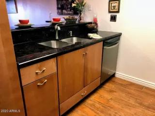 Photo #3: 6171012 Listing