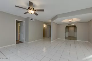 Photo #6: 6171133 Listing