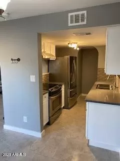 Photo #6: 6171202 Listing