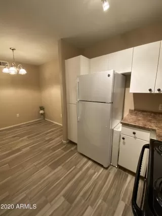 Photo #2: 6171269 Listing