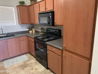 Photo #2: 6171740 Listing