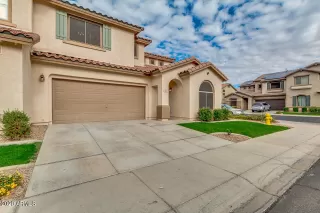 Photo #1: 6171821 Listing 