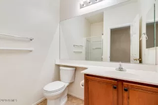 Photo #5: 6171821 Listing 