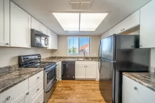 Photo #4: 6171883 Listing 