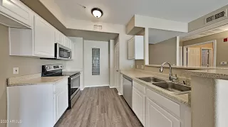 Photo #5: 6171989 Listing 