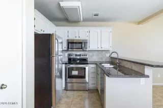 Photo #3: 6172027 Listing 